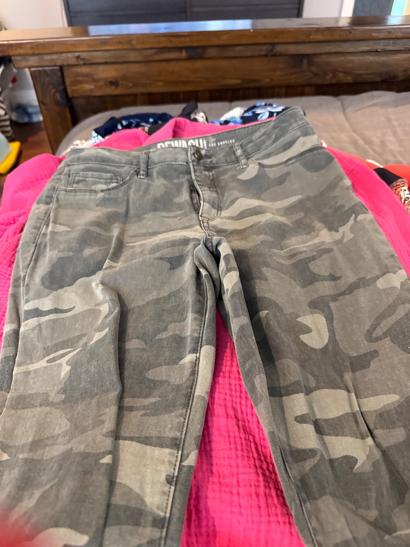 Camo Rewind Women-Bottoms, 11