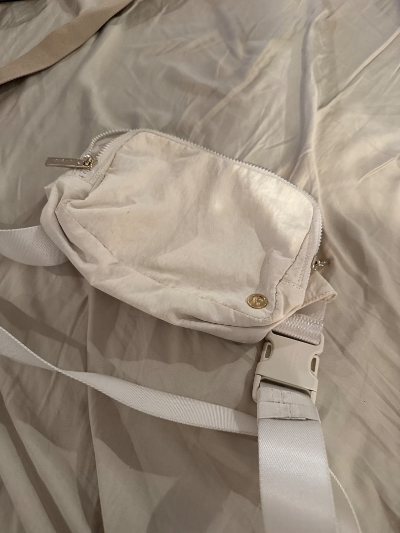 White Lululemon Women-Accessories/Purses