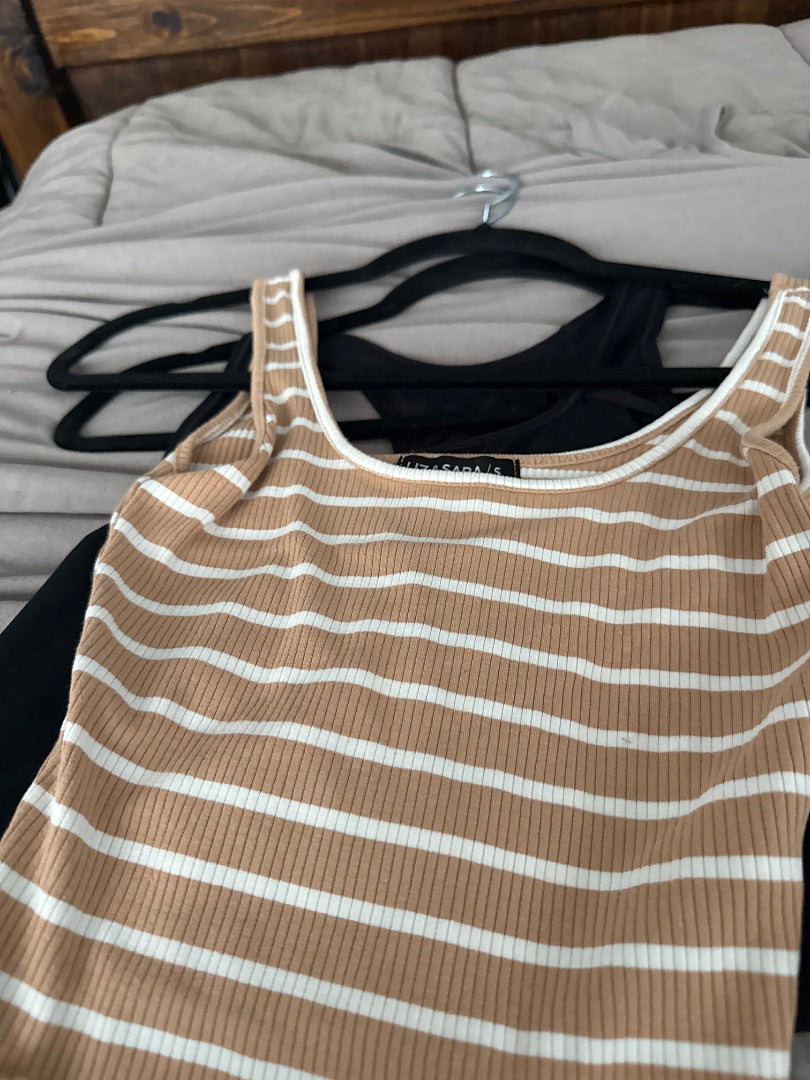 Tan/White Liz & Sara's Women-Tops, Small