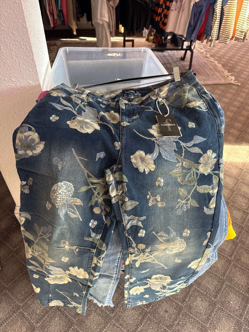 Denim Floral Flasmingals Women-Bottoms, 2x