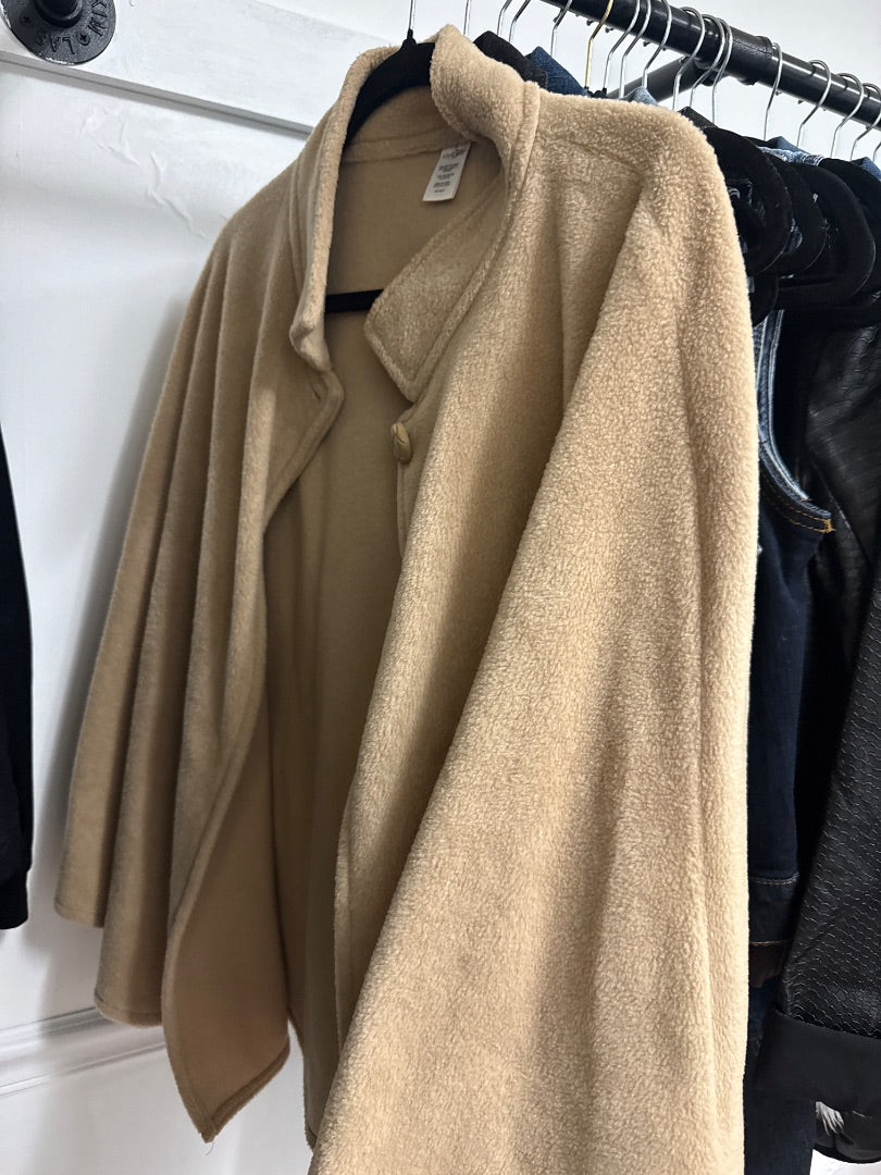 Oat East 5th Women-Outerwear, OSFM